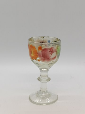 Enamel-decorated dram glass "Klinket"