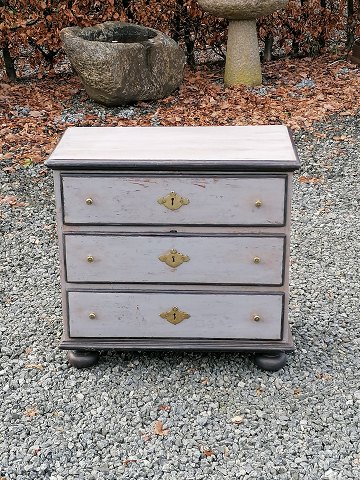 Chest of drawers with three drawers painted gray with black moldings approx. 
1800