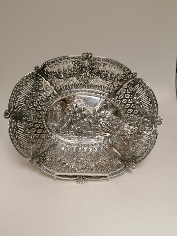 bordskål af sølv 830
