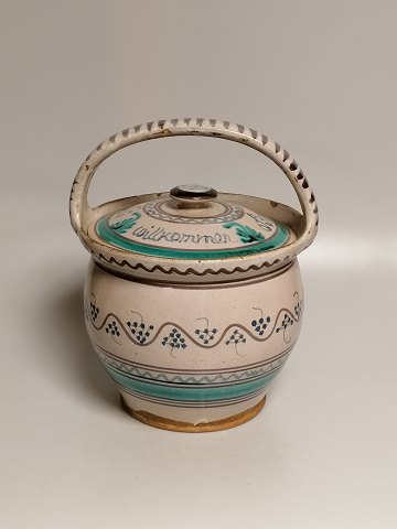 Stettinergods maternity pot with inscription on 
lid