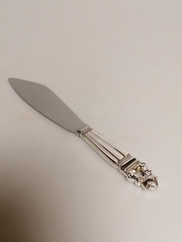 Georg Jensen Konge Layer cake knife made of sterling silver